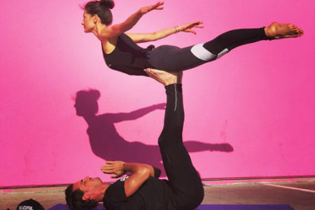 Practica yoga y disfruta de satisfacción sexual