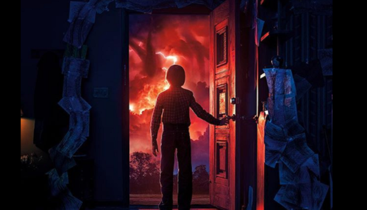 elenco de stranger things netflix desea felices fiestas a sus seguidores de esta forma video