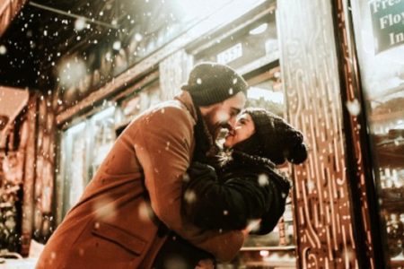 ¡Viva el amor! Esta app guarda tus mensajes especiales en un libro