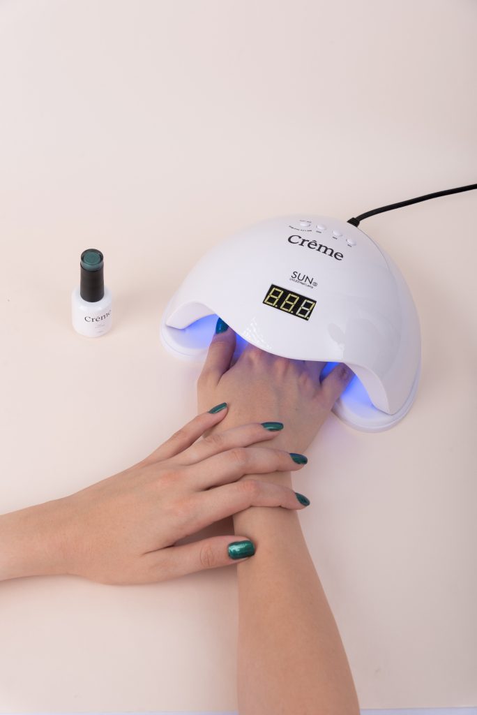 ¿Qué hacer cuando aparecen grietas en el gel de las uñas? 